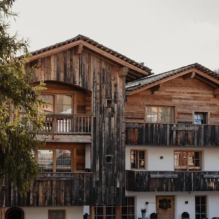 Sportony Mountain Lodges-2